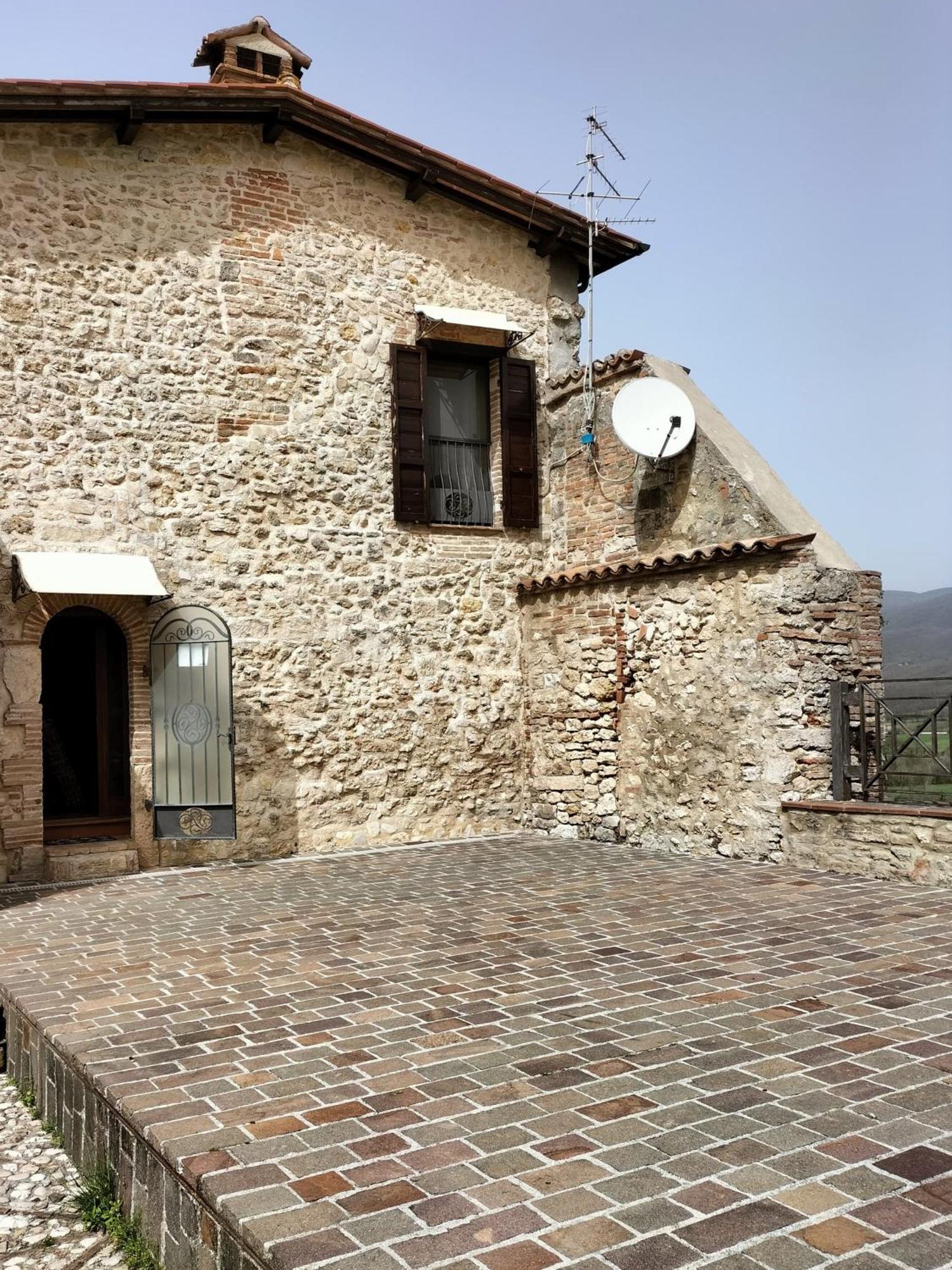 La Piazzetta - Locazione Turistica Nel Centro Storico Di Acquasparta Eksteriør billede